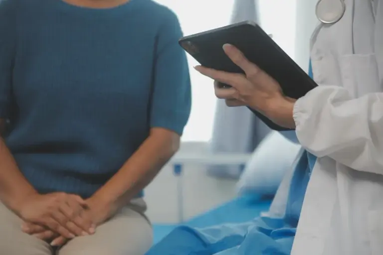 best piles doctor in indore, piles dr in indore